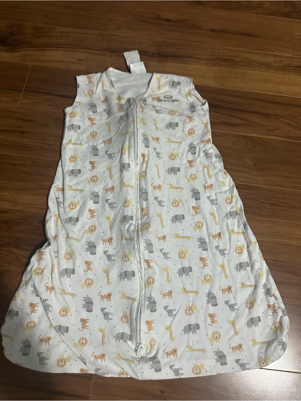 Halo Neutral Safari Sleep Sack in White with Gray & Yellow Animals